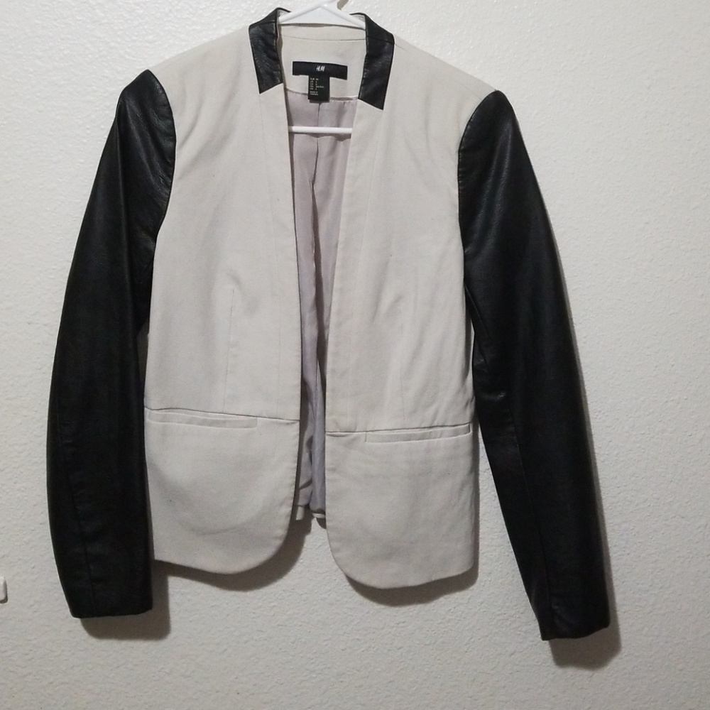H&M Blazer Beige and Black